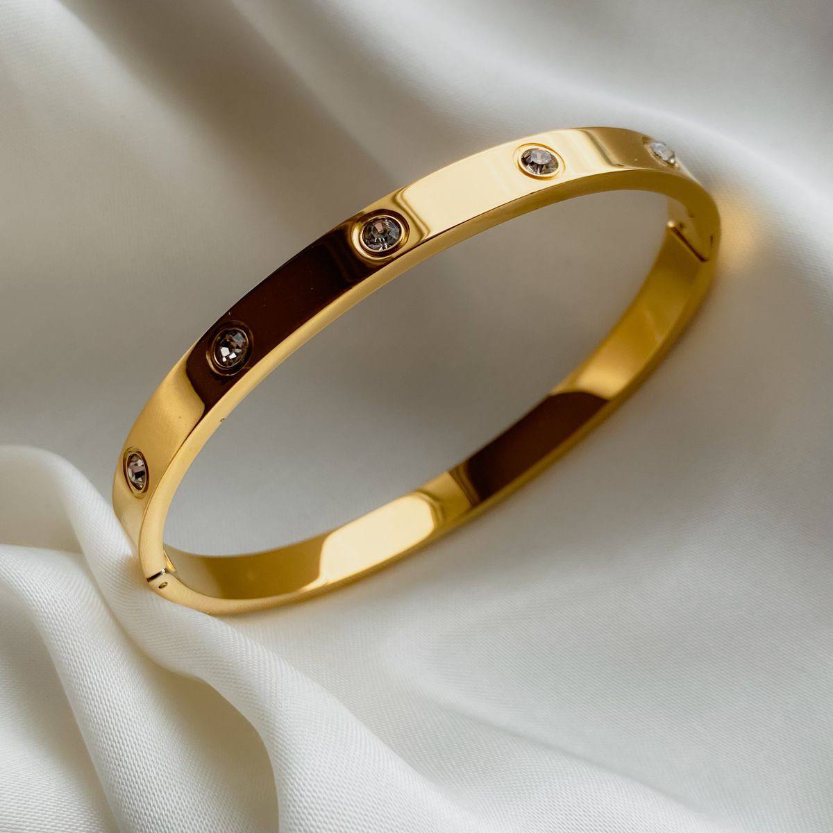 Gold-Tone Minimal Bangle Bracelet
